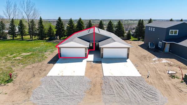 1246 4th ST NW, Valley City, ND 58072