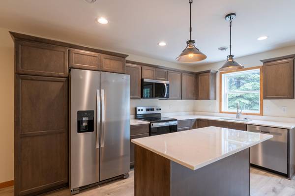 1244 4th AVE NW, Valley City, ND 58072
