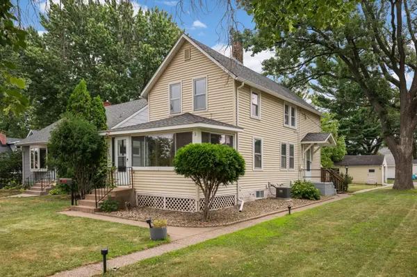 4852 Bloom AVE, White Bear Lake, MN 55110