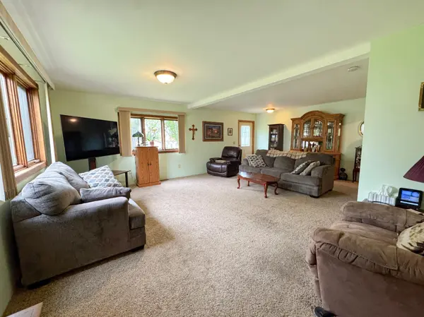 306 W Washington AVE, Elizabeth, MN 56533