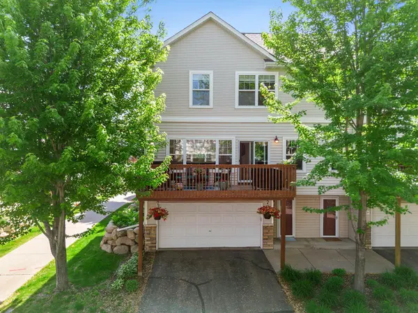 1736 3rd ST NE, Minneapolis, MN 55413