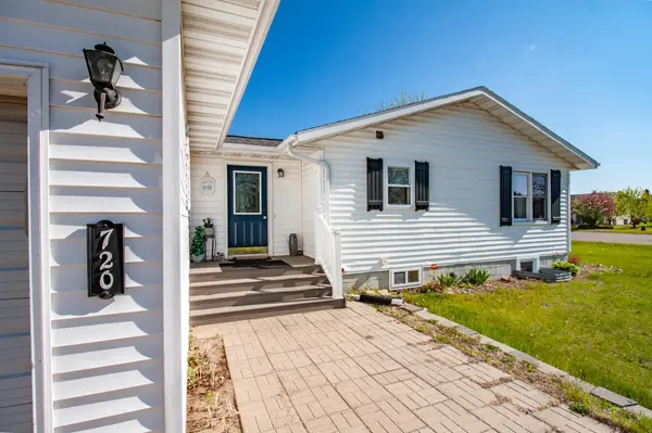 720 6th DR NW, Perham, MN 56573