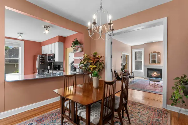 2439 Park AVE #F, Minneapolis, MN 55404