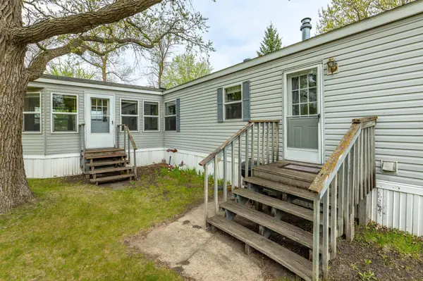 27513 340th AVE, Underwood, MN 56586