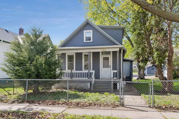 894 Euclid ST, Saint Paul, MN 55106