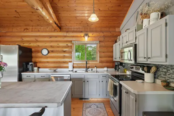 1295 Evergreen DR, River Falls, WI 54022