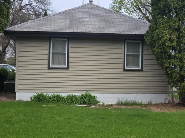 6800 Perry AVE N, Brooklyn Center, MN 55429