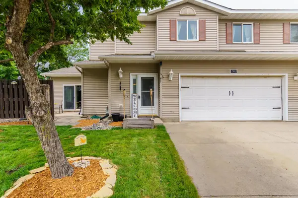 503 Welco LN W, Montgomery, MN 56069