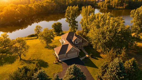 8735 136th Street CT N, Hugo, MN 55038