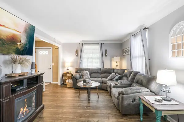 578 Tipton AVE NW, Elk River, MN 55330