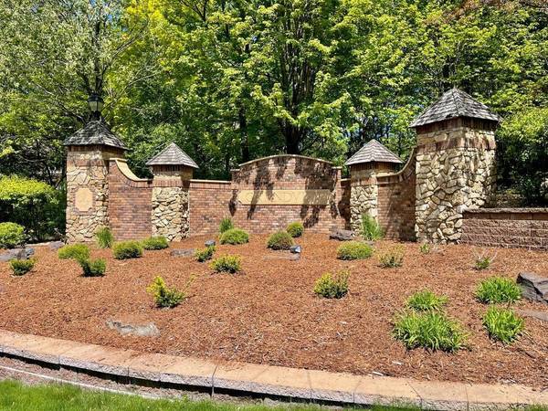 12193 Grandview TER, Apple Valley, MN 55124