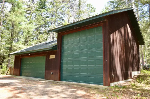 331 S Lake Lawrence RD NE, Outing, MN 56662