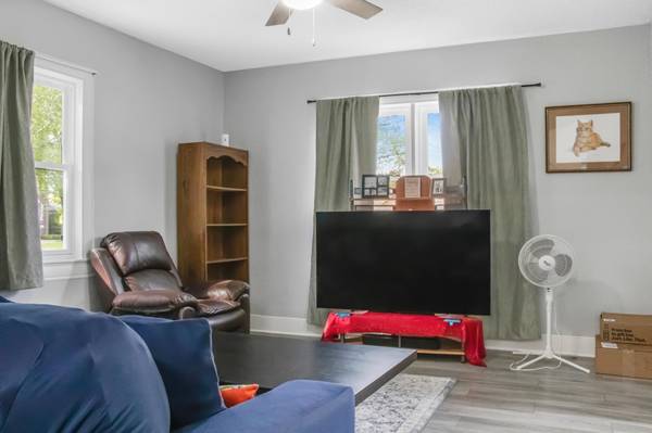 109 N 6th ST, Lake City, MN 55041