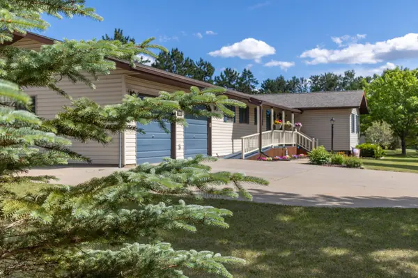 6834 Dickinson DR NW, Bemidji, MN 56601