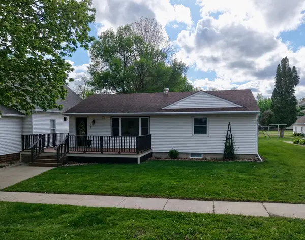 722 Adams AVE, Westbrook, MN 56183