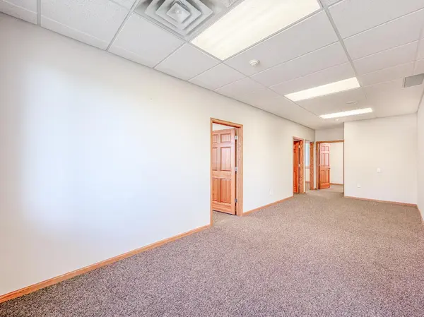 12580 192nd CT NW #c, Elk River, MN 55330