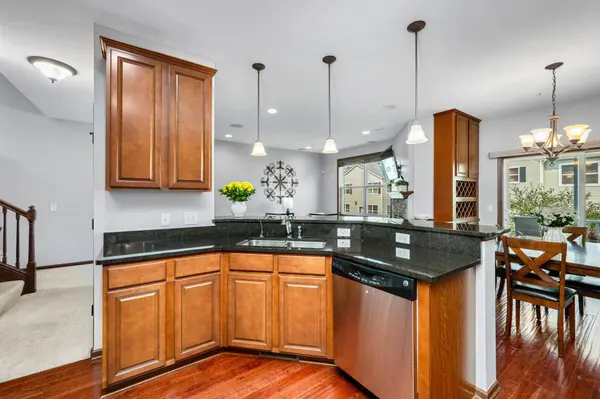 9531 Declaration DR, Chanhassen, MN 55317
