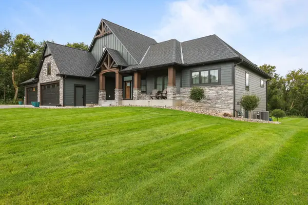 18540 Flamingo ST NW, Cedar, MN 55011