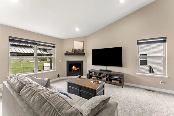 13760 Carrakay WAY, Rosemount, MN 55068