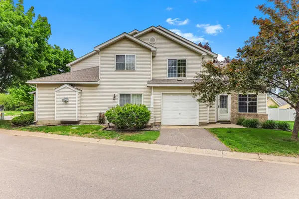 2333 Williams DR, Burnsville, MN 55337
