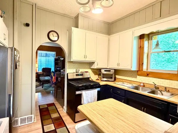 313 E Broadway ST, Monticello, MN 55362