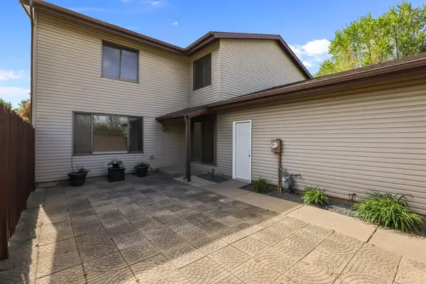 7859 Dunmore RD, Woodbury, MN 55125