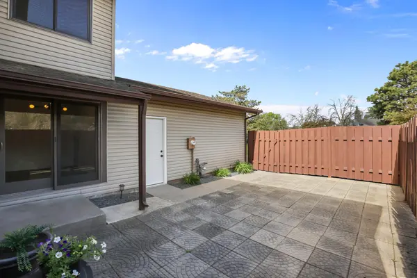 7859 Dunmore RD, Woodbury, MN 55125