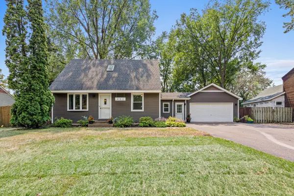 452 109th AVE NW, Coon Rapids, MN 55448