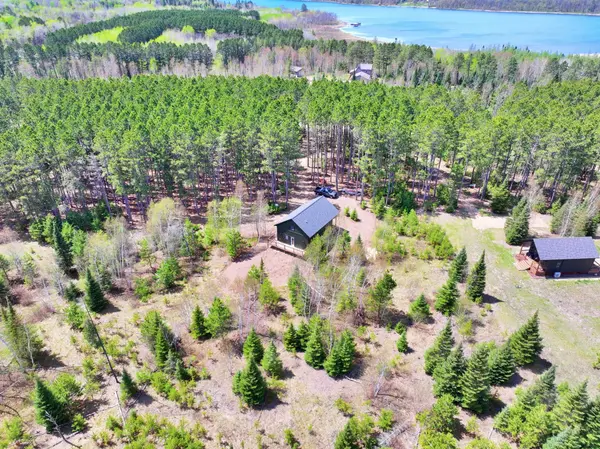 19616 Eagle Haven Trl, Nevis, MN 56467