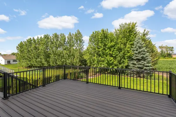 10648 29th ST NE, Saint Michael, MN 55376