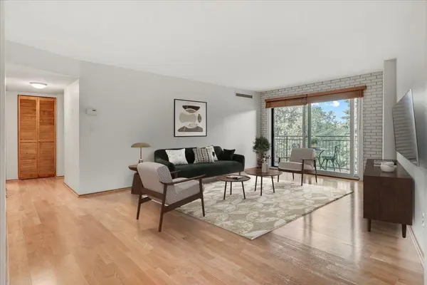 210 W Grant ST #210, Minneapolis, MN 55403