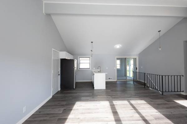 6990 Dawn AVE, Inver Grove Heights, MN 55076