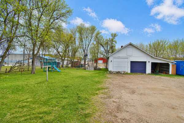 150 Broadway AVE S, Cokato, MN 55321