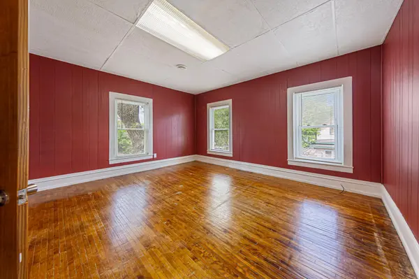 3 6th AVE NW, Faribault, MN 55021