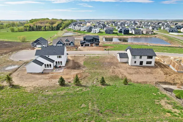 8031 196th ST W, Lakeville, MN 55044