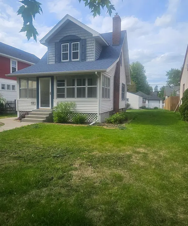 2147 Juliet AVE, Saint Paul, MN 55105