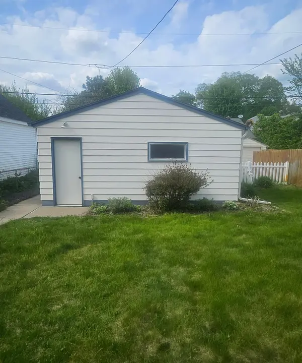 2147 Juliet AVE, Saint Paul, MN 55105