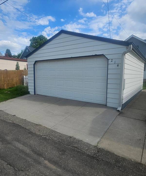 2147 Juliet AVE, Saint Paul, MN 55105