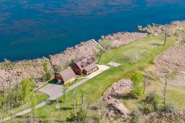 33754 Pineview LN, Crosslake, MN 56442