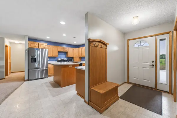 7725 Dolphin RD, Princeton, MN 55371