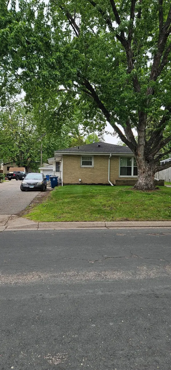 4162 Adair AVE N, Robbinsdale, MN 55422