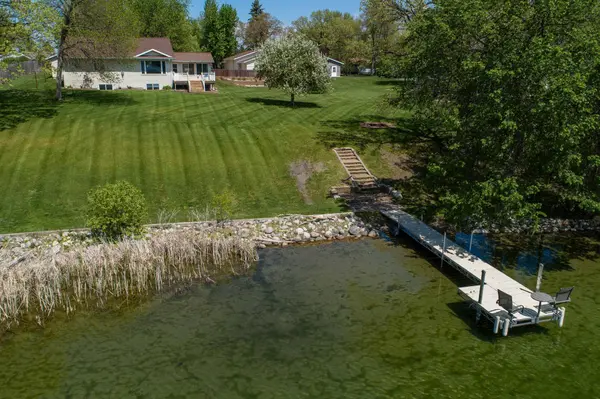 124 Bethesda ST NW, Alexandria, MN 56308