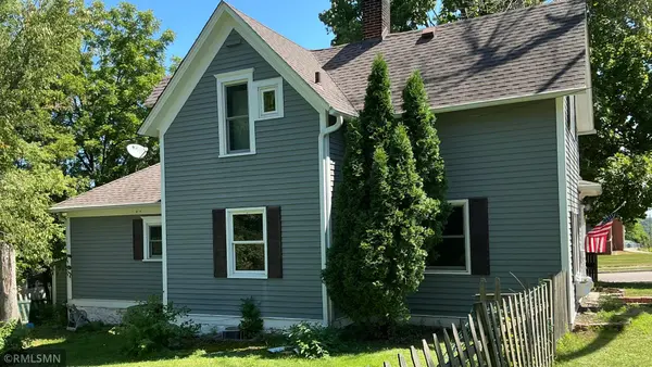 704 Mulberry ST W, Stillwater, MN 55082