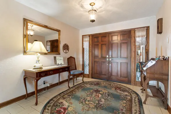 1128 Benton ST, Anoka, MN 55303