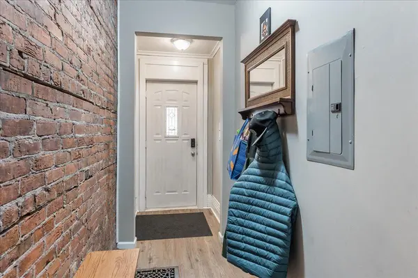 830 E 2nd ST, Duluth, MN 55805