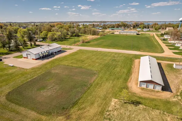 302 E Pike ST, Osakis, MN 56360