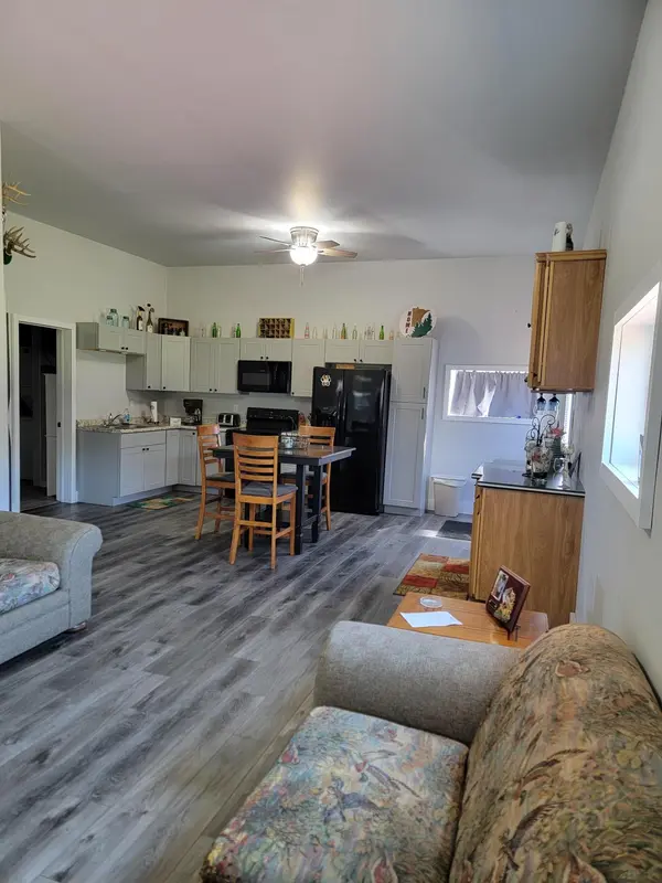 752 Hallberg ST SW, Warroad, MN 56763
