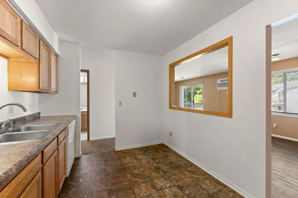 949 Wescott TRL #201, Eagan, MN 55123