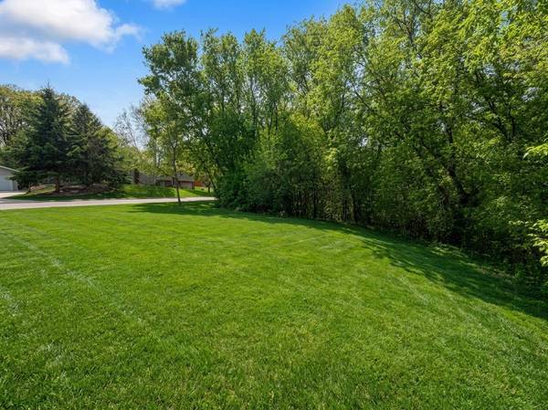 202 W Everett AVE, Fergus Falls, MN 56537