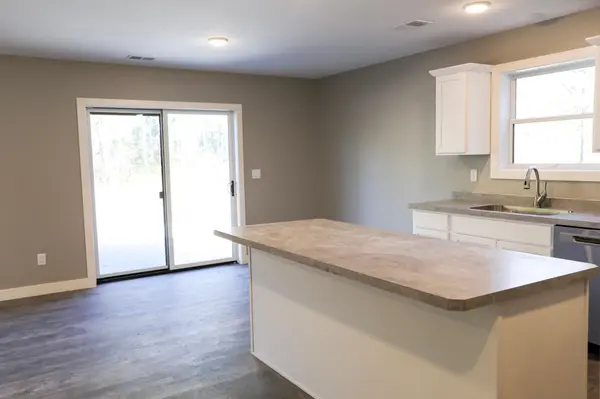 5918 Mid Valley LN NW, Bemidji, MN 56601